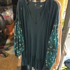 Free people Teal tunic  with Floral Sleeves dress l xl